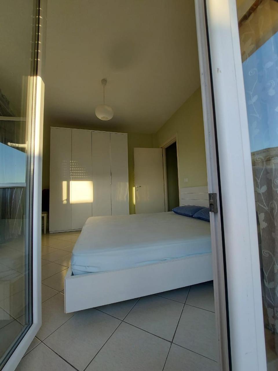 Edan Apartments Vlora Kültér fotó